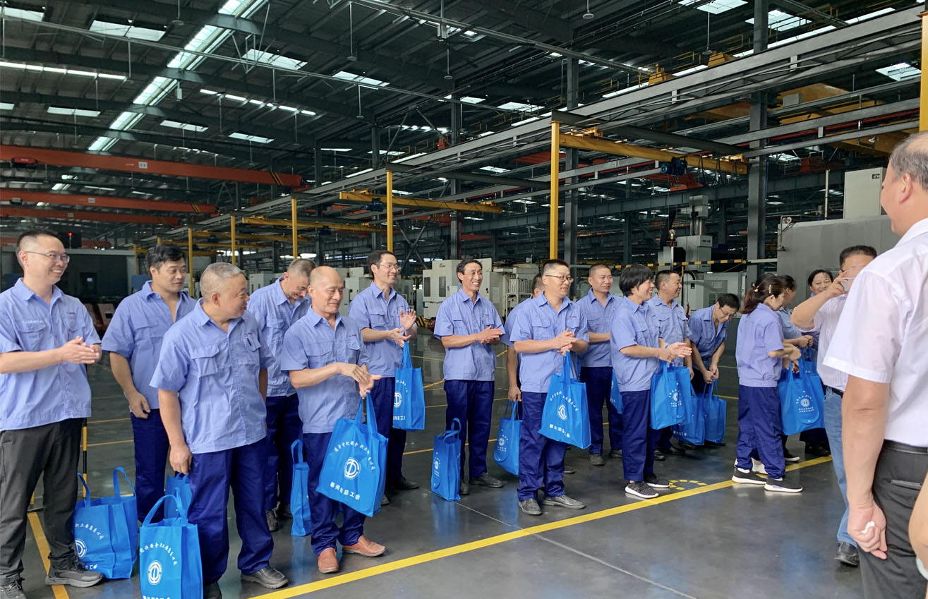 江蘇泰隆減速機(jī)(集團(tuán))股份有限公司 江蘇泰隆減速機(jī)(集團(tuán))股份有限公司